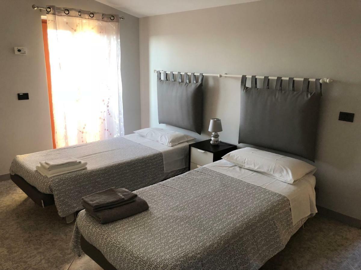 Your Home Fiumicino Ngoại thất bức ảnh